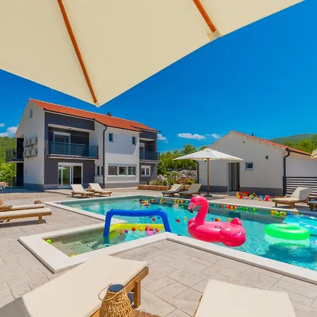 Agape With A Pool, Football And Tennis Court Villa